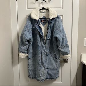 Vintage Andy John’s Coat Size Small